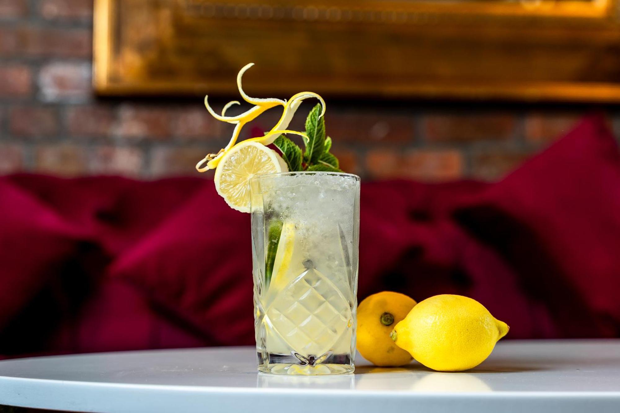 Trafford Hall Hotel Manchester, Trademark Collection By Wyndham Exteriér fotografie
